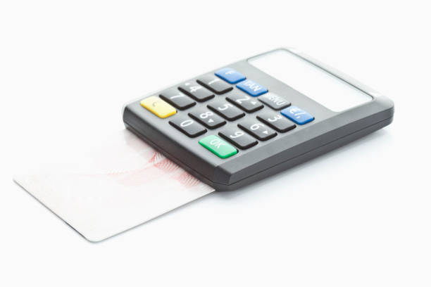 How the Minimum Payment Trap Leads to Credit Overextension