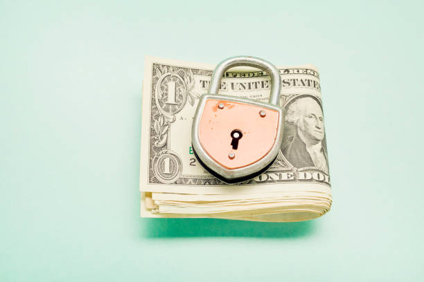 The Hidden Risks of Using Home Equity to Pay Off Credit Card Debt