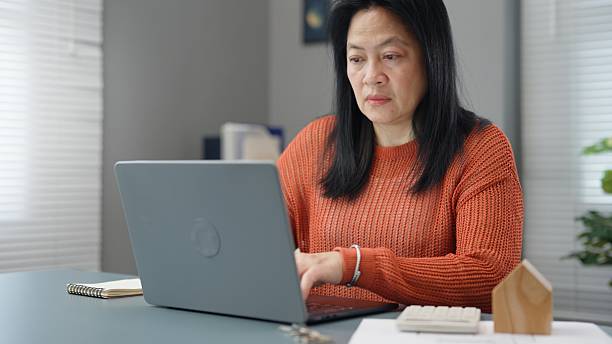 How a Missing Emergency Fund Pushes Middle-Class Families Into Credit Card Debt