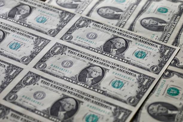 How Your Payment-to-Income Ratio Shapes Your Credit Options