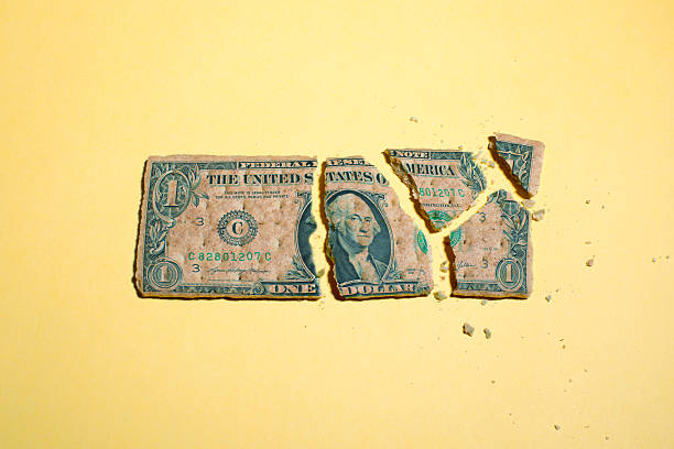 How a Thin Emergency Fund Turns Small Surprises Into Long-Term Credit Card Debt